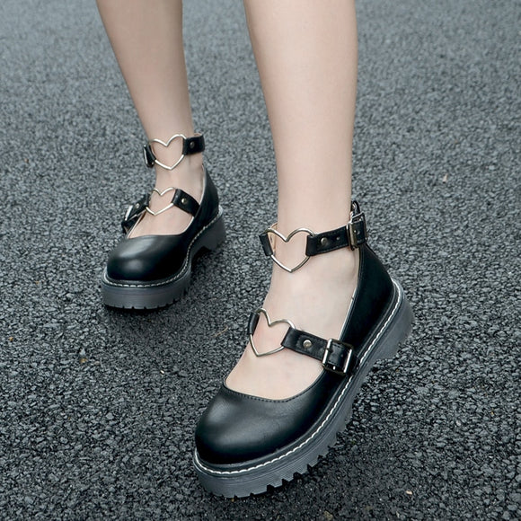 Chaussure lolita noire compensée boucle coeur Lolita Harajuku