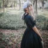 Robe Classic Lolita noire manches courtes one piece