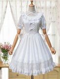 Robe Classic Lolita blanche manches courtes one piece